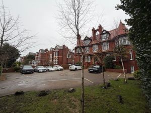 Photo 26- click for photo gallery